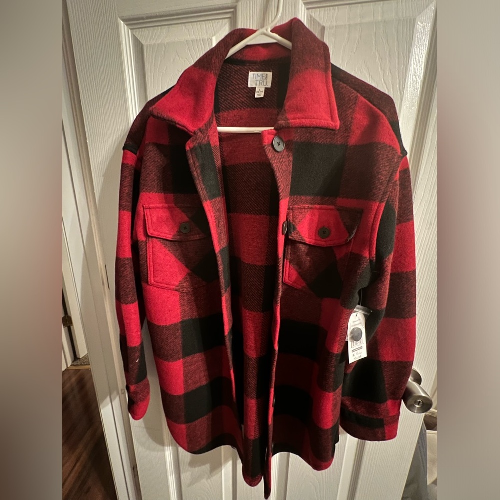 Buffalo plaid oversized shirt/jacket. Cozy and stylish perfect for fall.